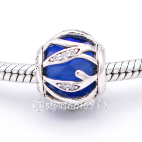 Authentic Pandora Nature's Radiance Charm with Royal Blue Crystal - 791969NCB - Picture 1 of 11
